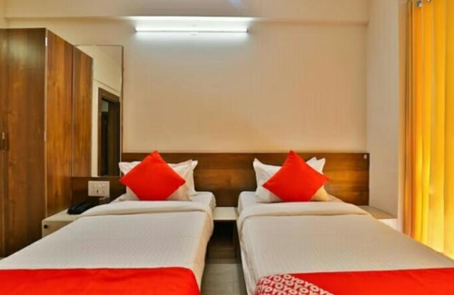 Jamnagar House | GOLDEN CROWN HOTEL, Jamnagar