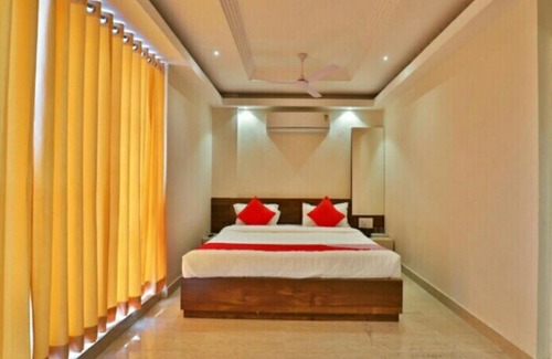 Jamnagar House | GOLDEN CROWN HOTEL, Jamnagar