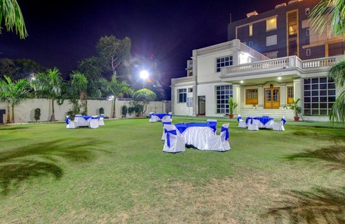 Jaipur Hotel | Golden Eagle By wizowll Group of hotels