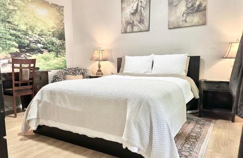 Maple Ridge Apartment | Golden Ears Serenity