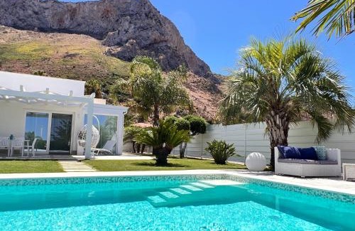 Terrasini Villa | Golden Holiday Villas Private Pools Sicily