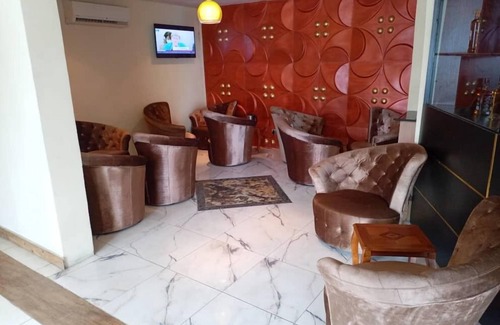 Owerri Hotel | GOLDEN TULIP ESSENTIALS OWERRI