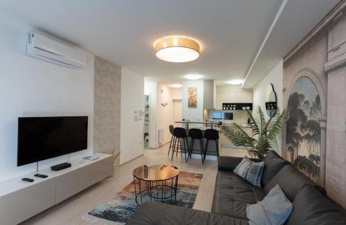 Fonyodliget Apartment | GoldenHills Panorama Apartment