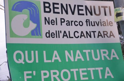 Mitogio Villa | Gole Dell'Alcantara Villa Lucia