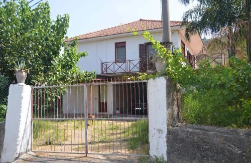 Mitogio Villa | Gole dell'Alcantara Villa Lucia II