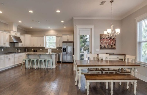 Santa Rosa Beach House | Golf Cart and Bikes Included! Steps Away from the Pool and the Beach! - Anchors