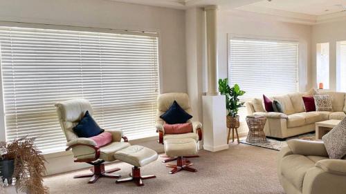 Killcare Heights House | 'Gone Coastal' by HolidayCo