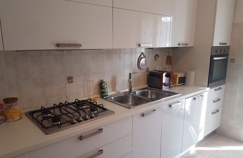 Lorenteggio Apartment | Gonin Apartment Travel Inside