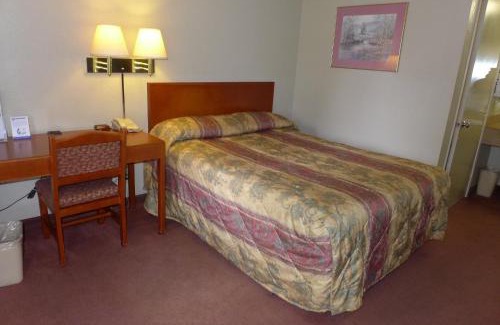 Camarillo Hotel | Good Nite Inn Camarillo