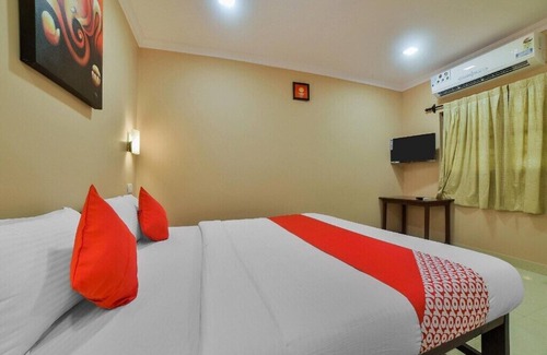 Varanasi Hotel | GOPINATH .P GUEST HOUSE