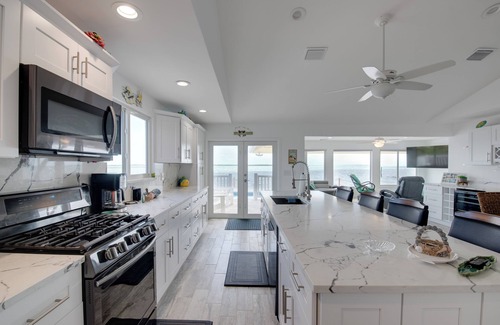 Summerland Key House | Gorgeous 3 Bedroom 2 Bath Open Water Pool Home on Summerland Key