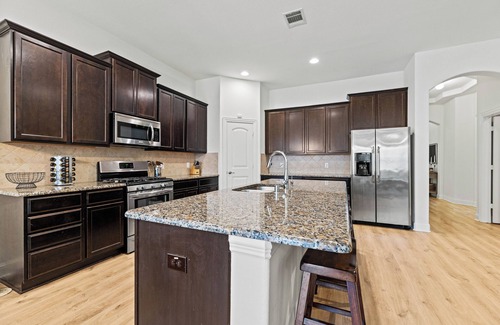 Hackberry House | Gorgeous 4-bedroom house in delightful Frisco, TX near the lake!