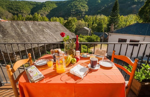 La Omanuela Apartment | Gorgeous apartment in La Omañuela