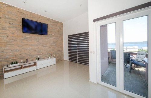 Dobropoljana Apartment | Gorgeous apartment in Dobropoljana