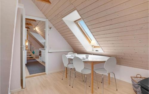 Tejn Apartment | Gorgeous Apartment In Allinge With Wifi