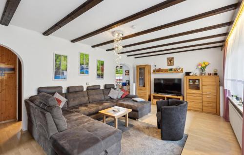 Arrach Apartment | Gorgeous Apartment In Arrach With Wifi