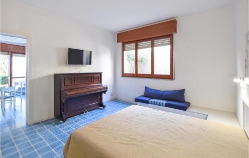 Cava dʼAliga Apartment | Gorgeous Apartment In Cava D'aliga