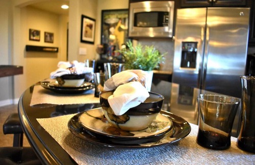 Monument House | Gorgeous Chalet with Everything you could ask for!
