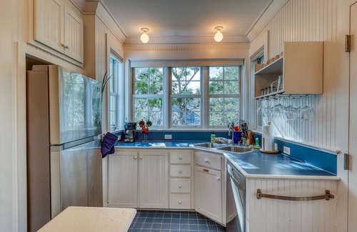 Seaside House | Gorgeous Coastal Home with Spacious Decks & Pool- Steps to the Beach and Dining
