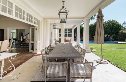 Constantia Villa | Gorgeous family home in Upper Constantia