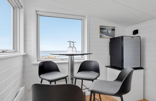 Tejn House | Gorgeous home in Allinge with sauna