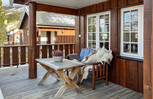 Bjorli House | Gorgeous home in Bjorli with WiFi