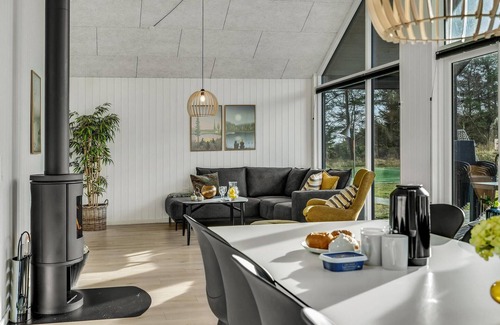 Blavand House | Gorgeous home in Blåvand with sauna
