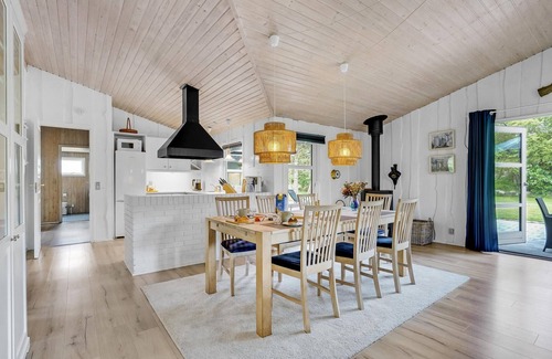 Dannemare House | Gorgeous home in Dannemare with sauna