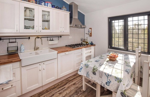 Sutri House | Gorgeous home in Fonte Vivola with WiFi