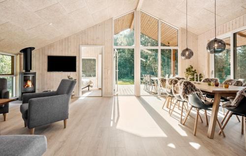 Hojby House | Gorgeous Home In Højby With Sauna