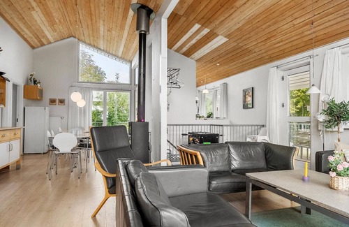 Aarosund House | Gorgeous home in Haderslev with sauna