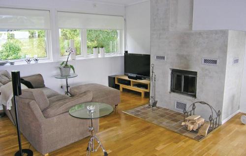 Huskvarna House | Gorgeous Home In Huskvarna With Wifi