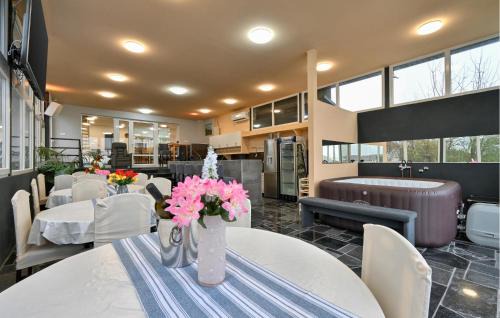 Koprivnica House | Gorgeous Home In Koprivnica With Sauna