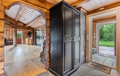 Flesberg House | Gorgeous Home In Lampeland With Kitchen
