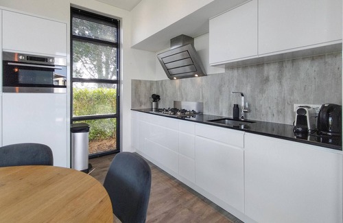 Nijkerk House | Gorgeous home in Nijkerk with WiFi