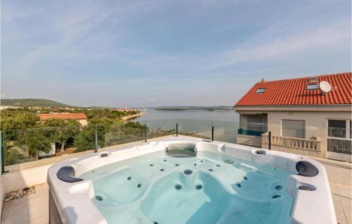 Preko House | Gorgeous Home In Preko