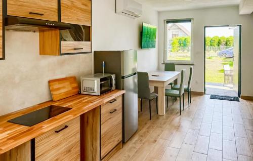 Pustkowo House | Gorgeous Home In Pustkowo With Wifi