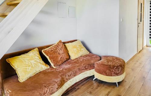 Pustkowo House | Gorgeous Home In Pustkowo With Wifi