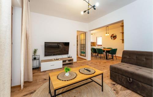 Rastevic House | Gorgeous Home In Rastevic With Wifi