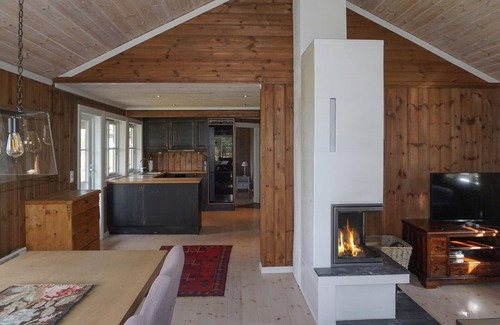 Akrestrømmen House | Gorgeous home in Rendalen with sauna