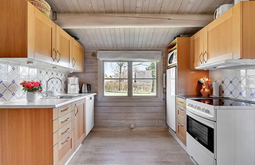 Spodsbjerg House | Gorgeous home in Rudkøbing with WiFi