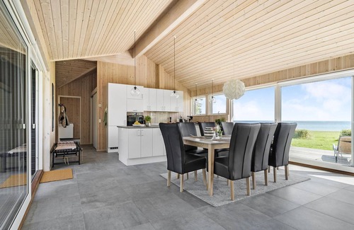 Langemark House | Gorgeous home in Samsø with WiFi
