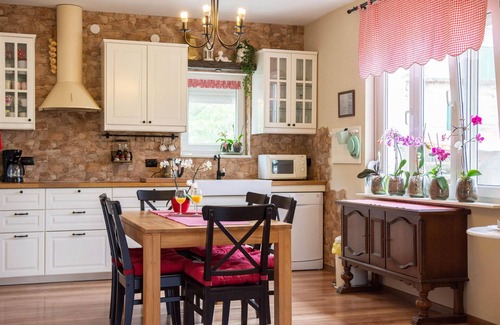 Srinjine House | Gorgeous home in Srinjine