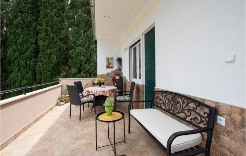 Srinjine House | Gorgeous Home In Srinjine