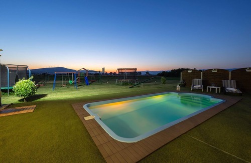 Trilj House | Gorgeous home in Trilj