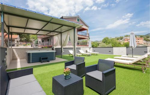 Vrgorac House | Gorgeous Home In Umcani