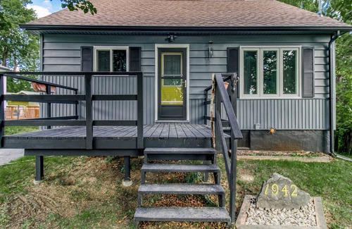 Sudbury House | Gorgeous House in Minnow Lake, 10 minutes from dt