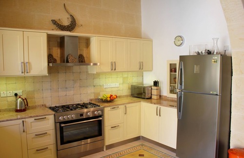 Ggantija Villa | Gorgeous Luxury 5 Bedroom Family Villa Pool Air-conditioning Powerful Mesh WIFI
