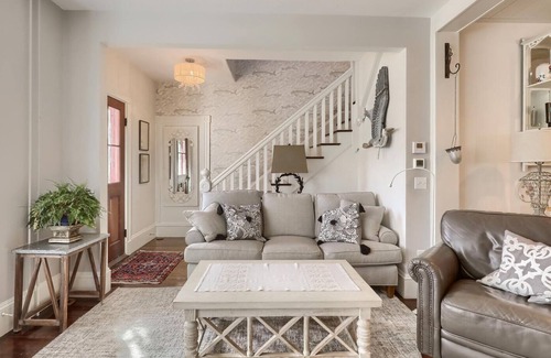 Pocasset House | Gorgeous Pocasset Home
