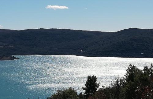Sainte-Croix-du-Verdon Other | GORGES DU VERDON CAMPING 3 etoiles PROCHE DU LAC DE STE CROIX NBRES ACTIVITES NAUTIQUES RANDONNEES ENTOURE DE CHAMPS DE LAVANDES 4 PERS